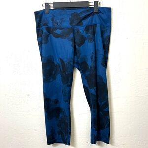 Lululemon Wunder Under II Crop Leggings Jumbo Inky Blue Black Floral Luxtreme 10